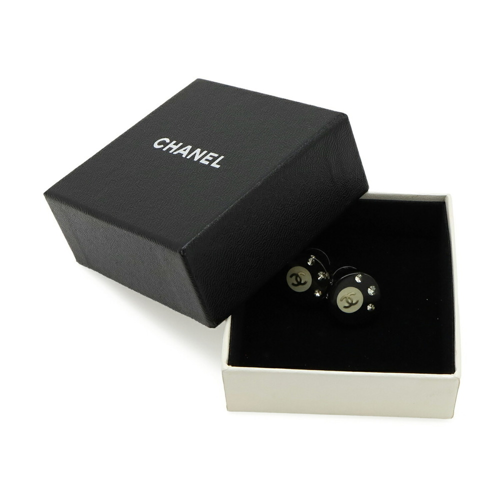 CHANEL Black Logo Earrings - Picture 7 of 7